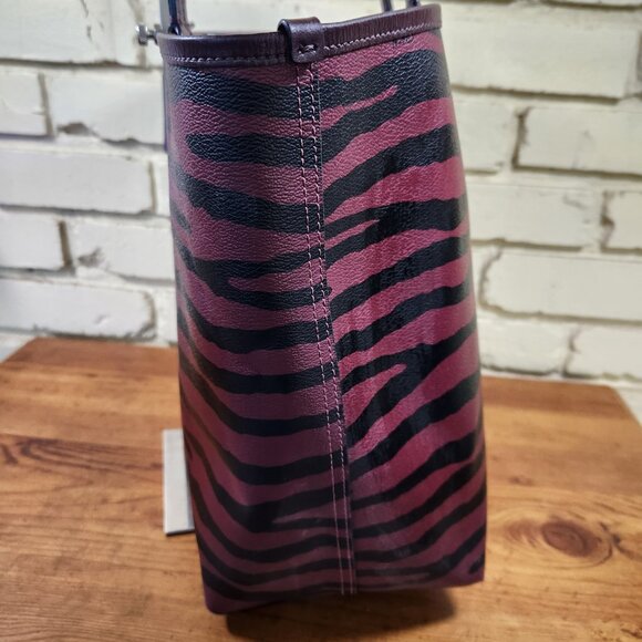 Euc Coach Reversible Burgandy & Tiger Print Tote Bag Purse - Picture 5 of 16